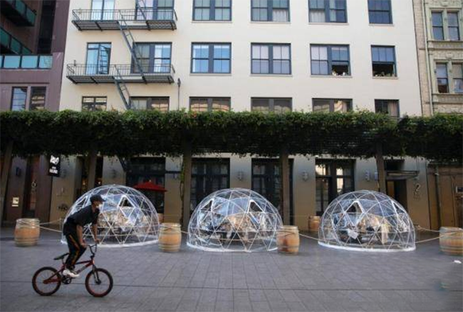 美国加州旧金山球形透明泡泡屋餐厅